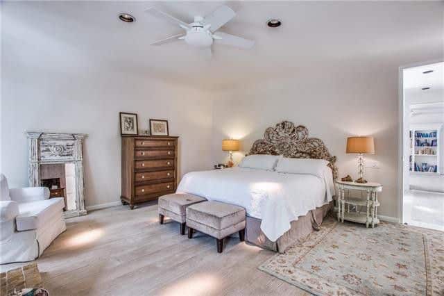 2808-Welborn-St-kitchen-7