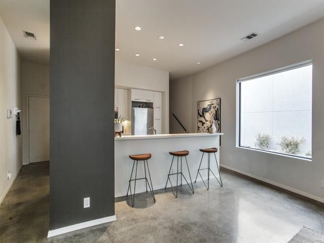 29-Vanguard-way-vector