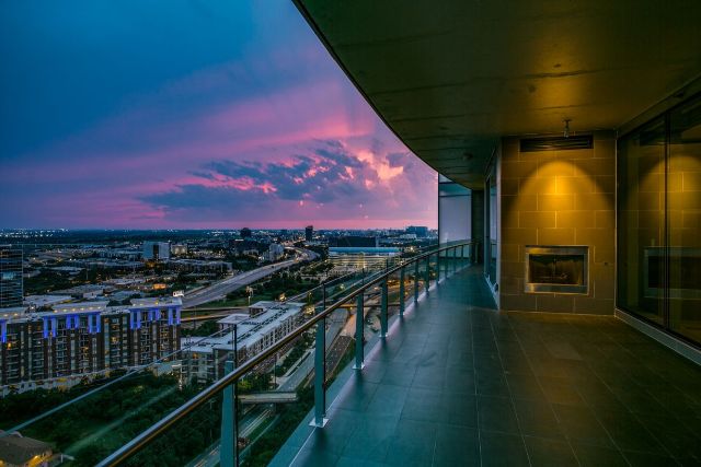 3130-n-harwood-st-dallas-tx-2301-High-Res-11.jpg-1