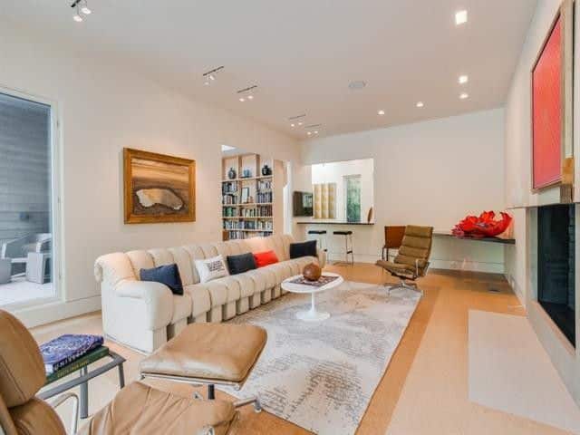 3212-Dartmouth-Ave-2