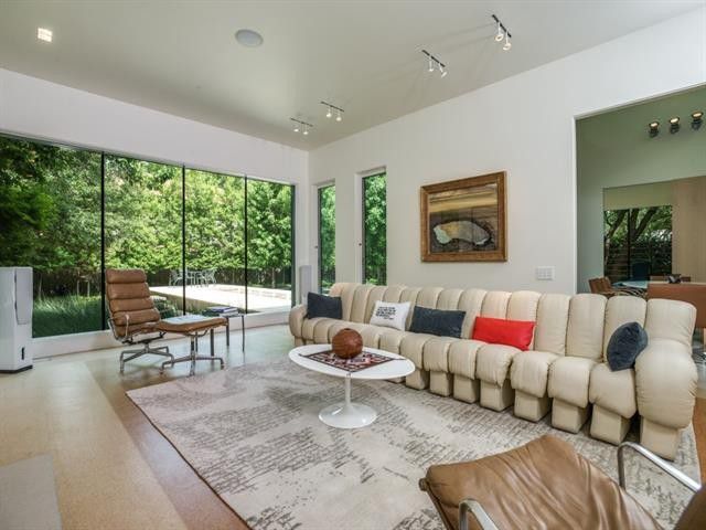 3212-Dartmouth-Ave-2