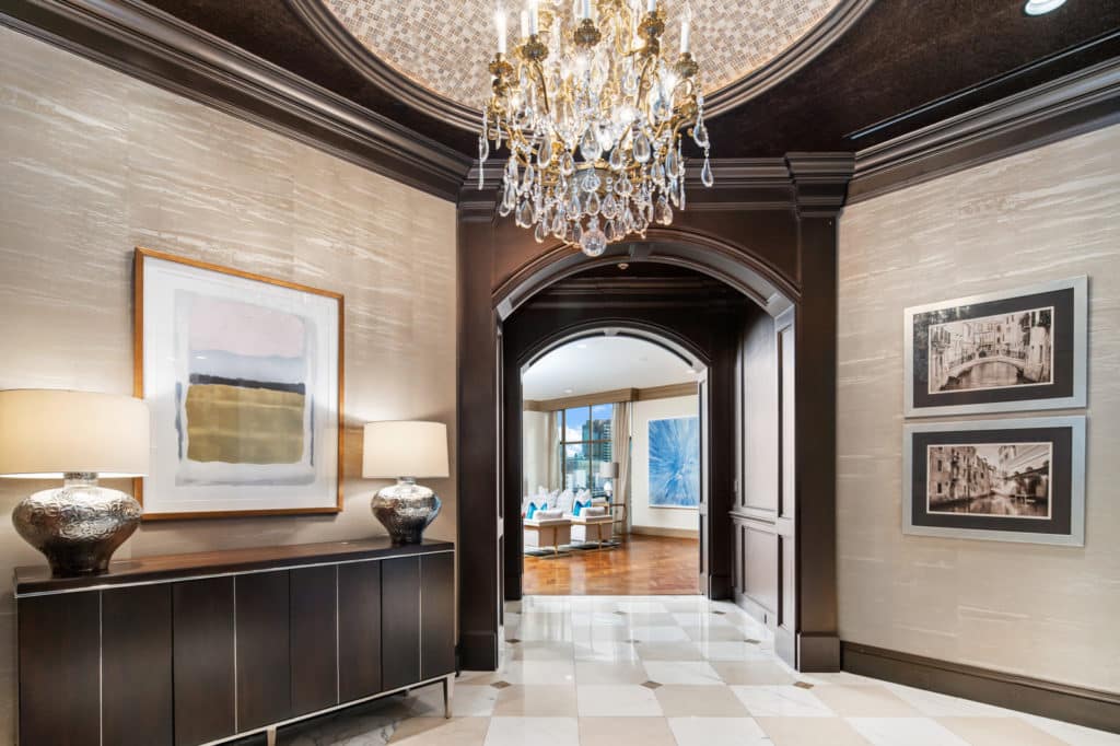 Skyline-at-night03_2801_Turtle_Creek_Blvd__Exports3_mls-1024x683