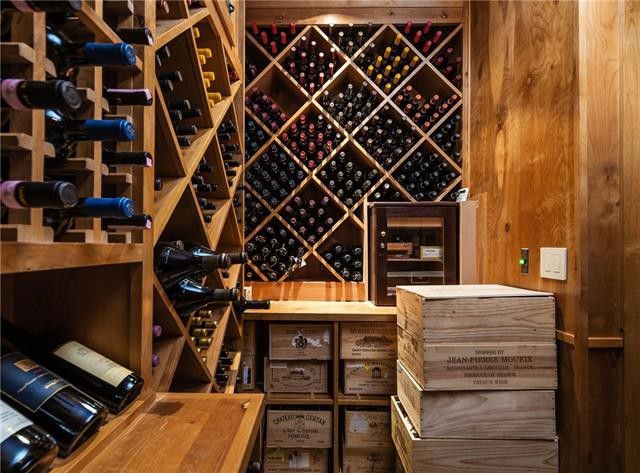 3516-Lexington-Ave-1