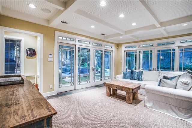 3649-Maplewood-Avenue-6