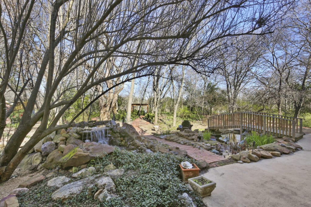 47_140Brookbend_047_mls-1024x768