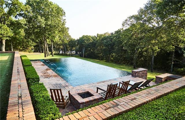 3773-County-Rd-drive-up-path