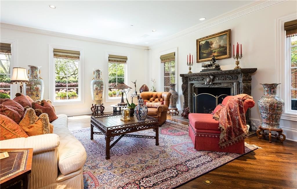 3806-Lexington-ext-150x150