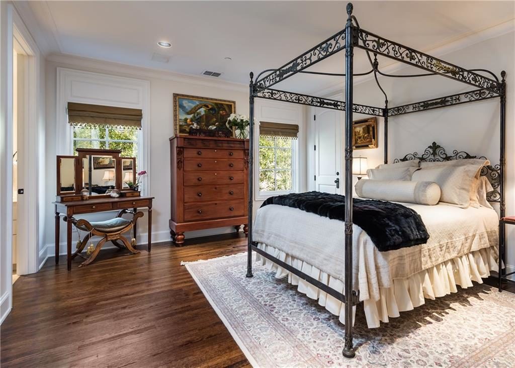 3806-Lexington-ext-150x150