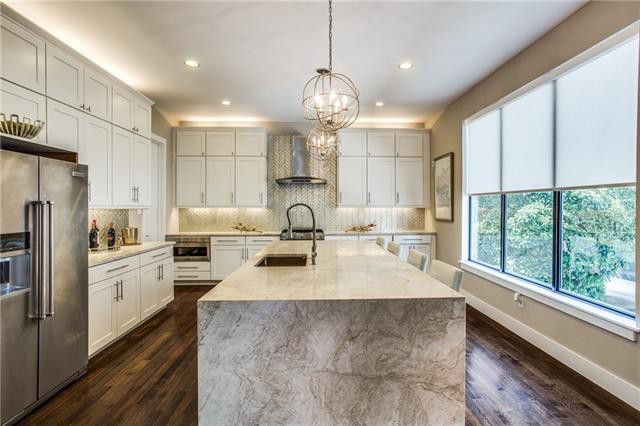 3815-Throckmorton-a