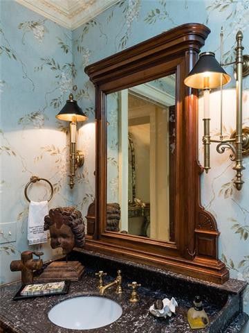 3824-Shenandoah-St-1