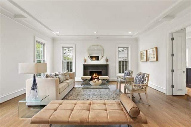 3836-Centenary-Ave-1