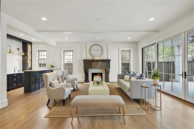 3836-Centenary-entry