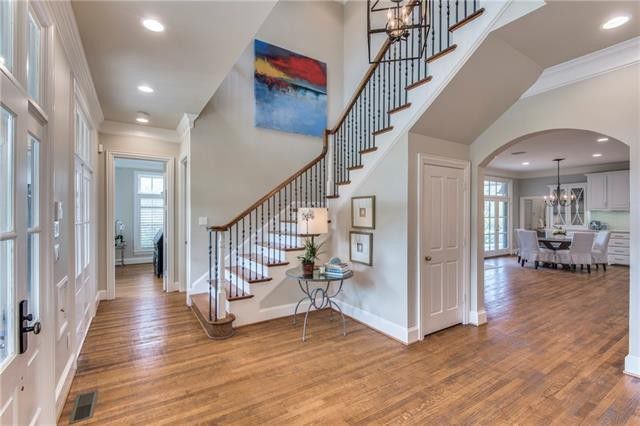 3840-Marquette-Front-1-1