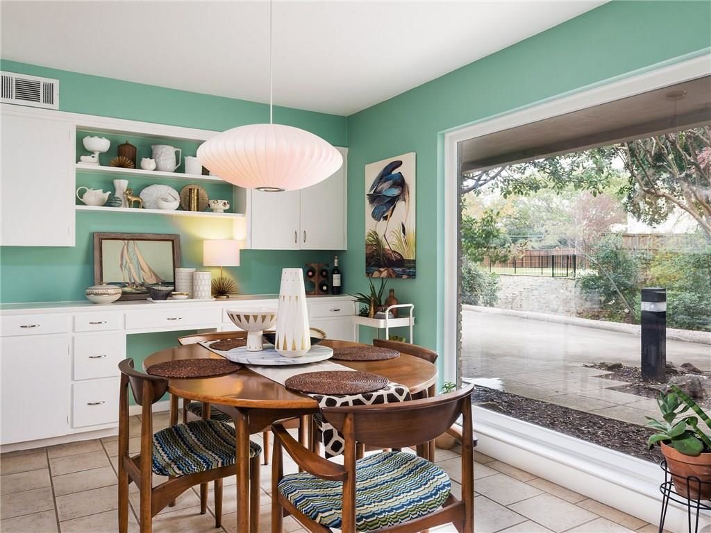 3880-Whitehall-Drive-16