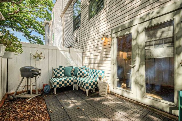 395014872-0-e1569128024730