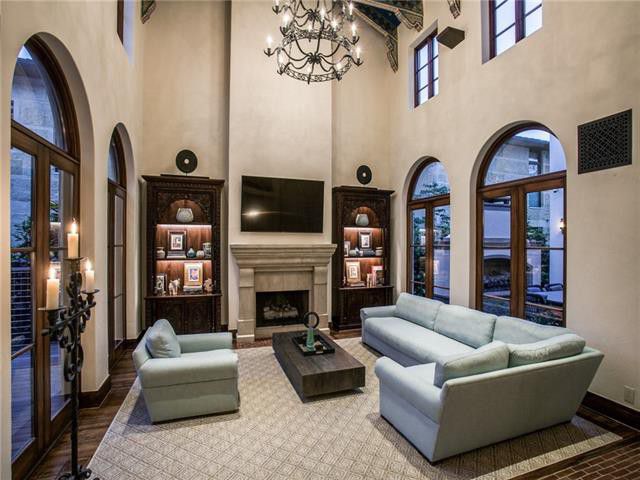 3c663bdfb0e712dea7b24e6ecf7db277l-m0xd-w1020_h770_q80