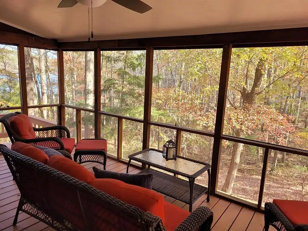 Finally, the Winnsboro lake home of your dreams