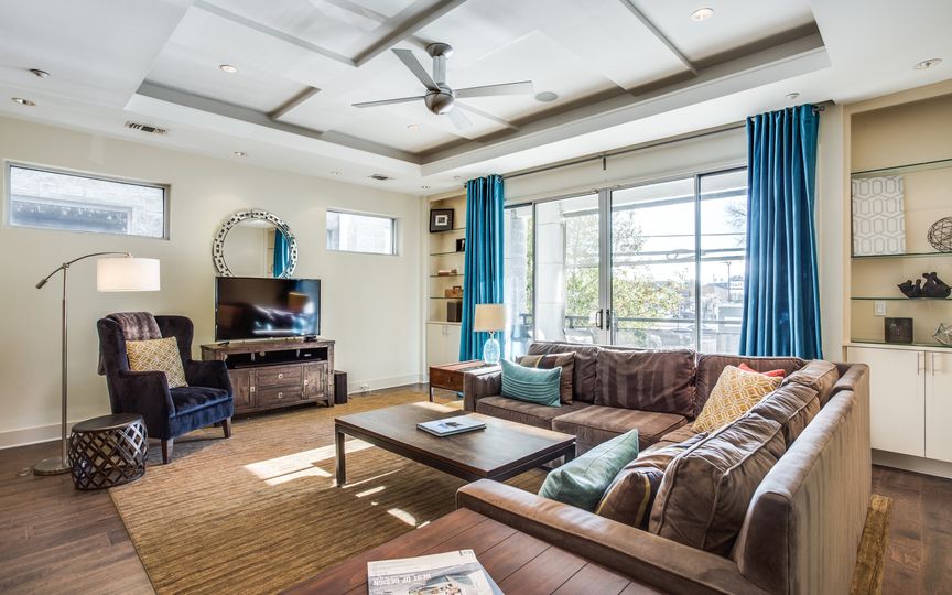 4027-bowser-ave-vector