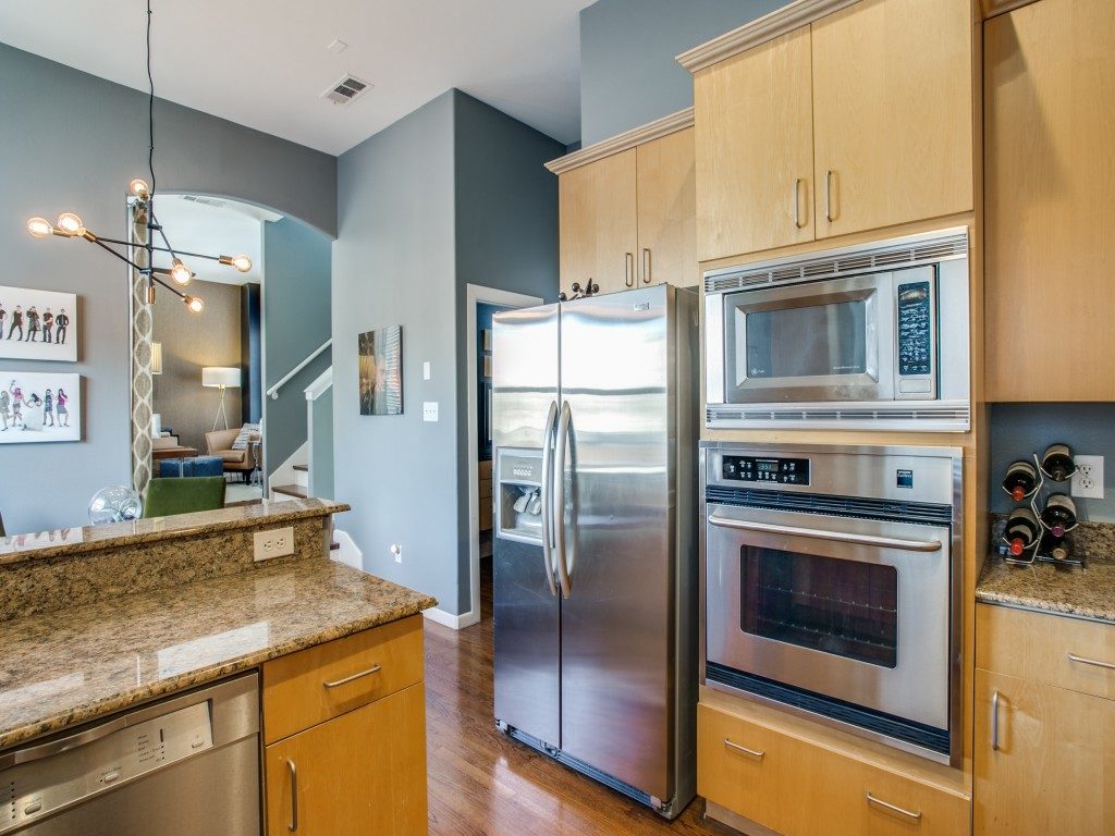 4116-n-hall-st-vector