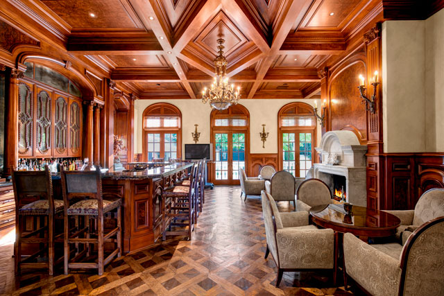 02_10777StraitLane_002-1