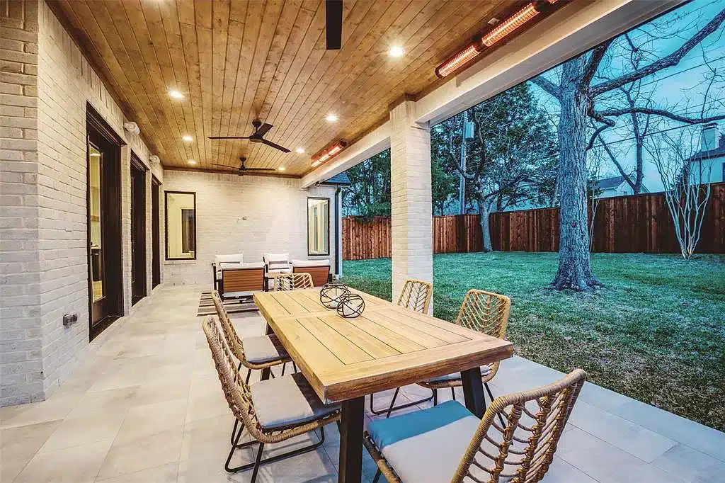 Finally, discover a Lakewood home with incredible luxury 