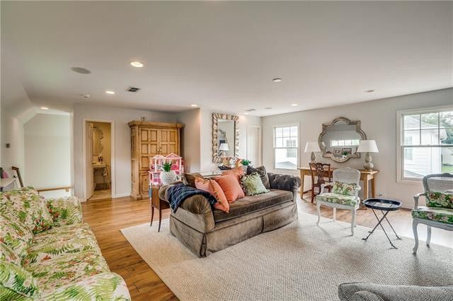 4312-Beverly-dr-Living-before-1024x768