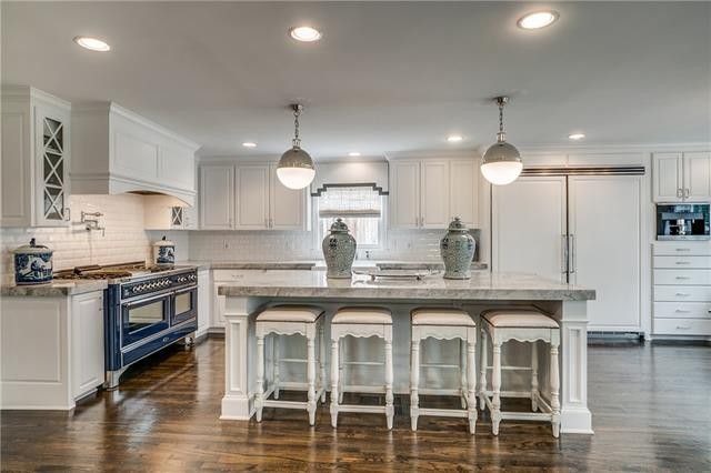 4312-Beverly-dr-Living-before-1024x768