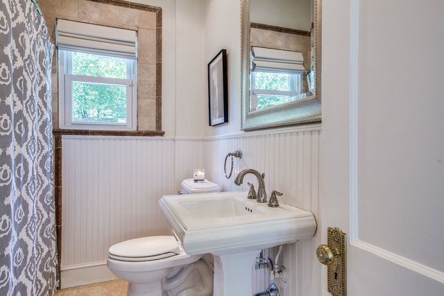 4319-n-hall-st-vector