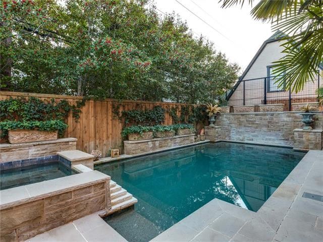 4325-Fairfax-Ave-HOTW