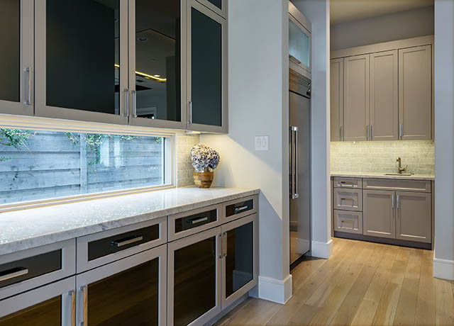 4421Bluffview022518-4842H