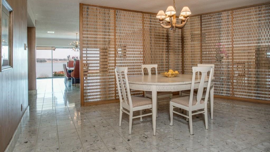 4606-Chapel-Hill-Shoot2Sell-1024x576