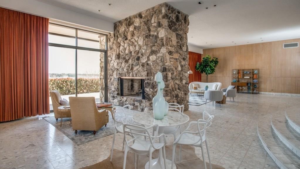 4606-Chapel-Hill-Shoot2Sell-1024x576