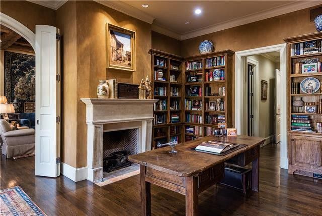 4655-Meadowood-Rd-11