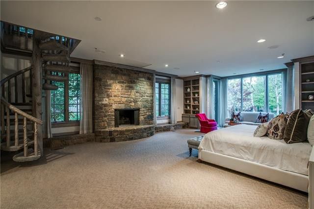 4656-Meadowood-Rd-34-rear-of-house