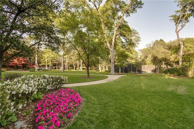 4656-Meadowood-Rd-34-rear-of-house