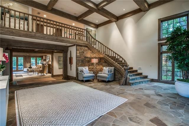 4656-Meadowood-Rd-facade