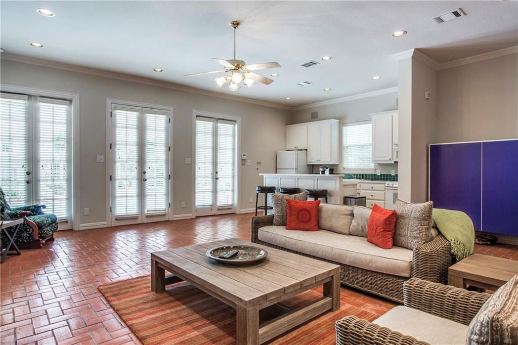 4665-Meadowood-ext-long-1024x682