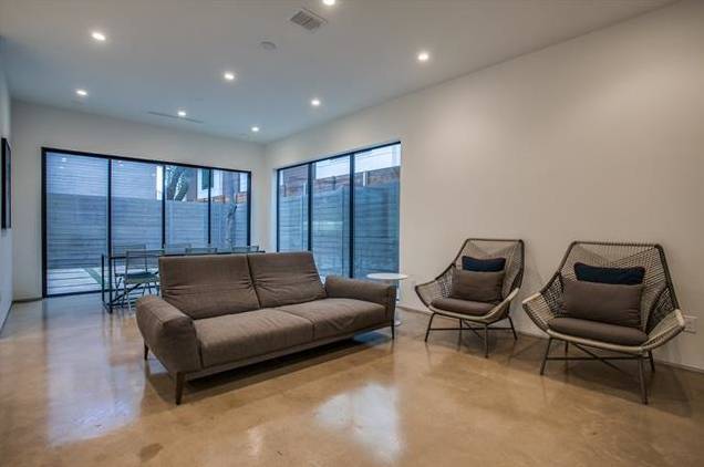 4108-Deere-St.-HCHOTW-1