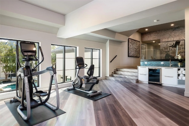 Preston Hollow estate