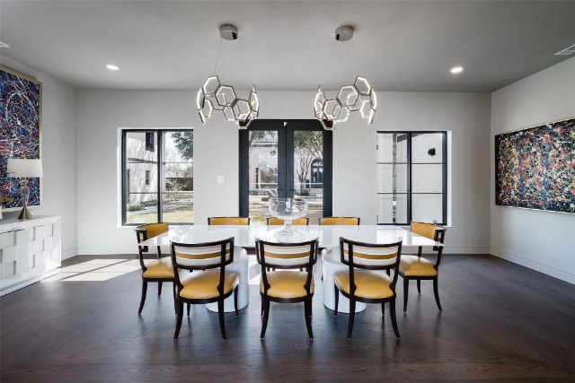 Preston Hollow estate