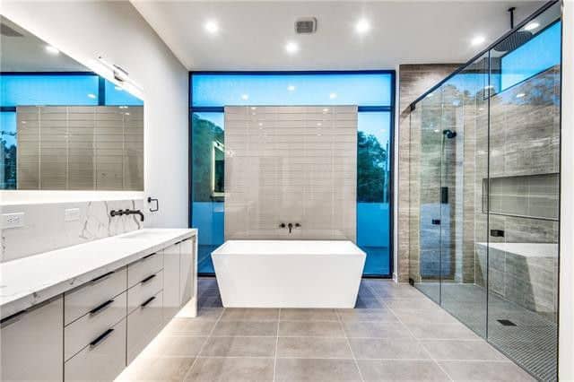 47772ea8f1f2dde3eb17a759a02633e6l-m0xd-w1020_h770_q80