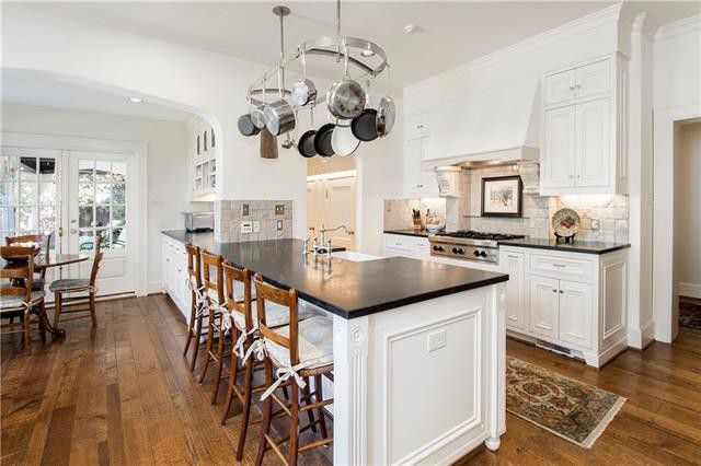 4814-Saint-Johns-Dr-study