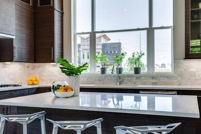 dc154645dfce8a2d8798bd9f8de955f2l-m27xd-w1020_h770_q80