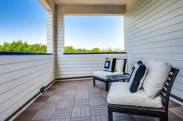 dc154645dfce8a2d8798bd9f8de955f2l-m27xd-w1020_h770_q80