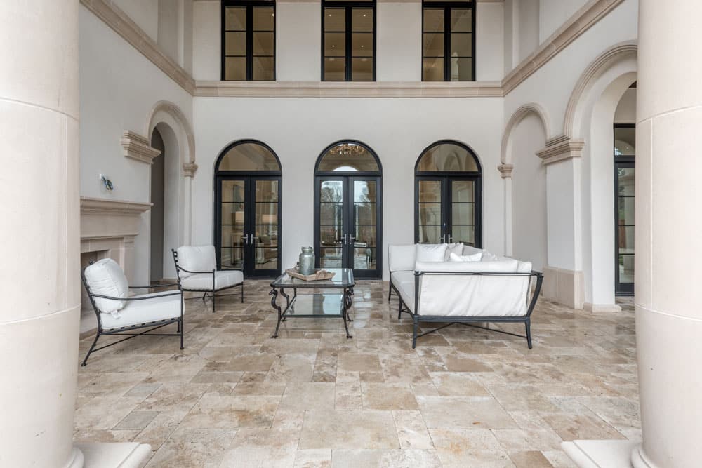 4926Deloache-front-1024x653