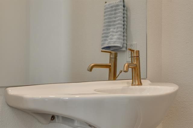 4c825b790780f46b103812c0f70144c7l-m0xd-w1020_h770_q80