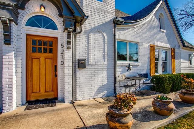 5210-Denton-Dr-IHOTW