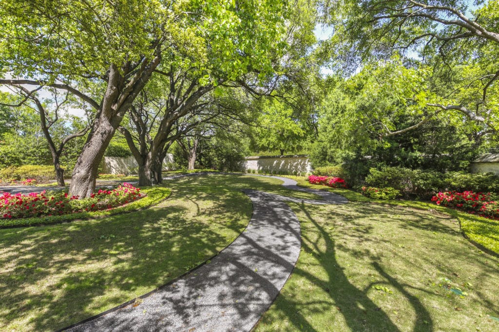 25_10706BridgeHollow__019_mls-1024x682