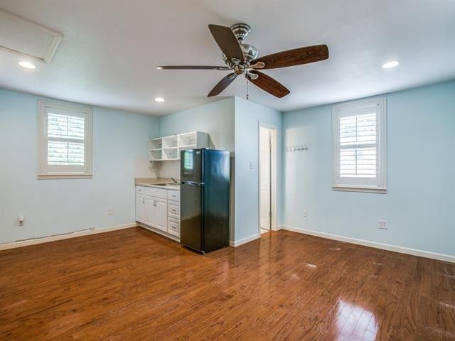 0_5338-merrimac-vector