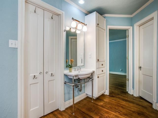 0_5338-merrimac-vector